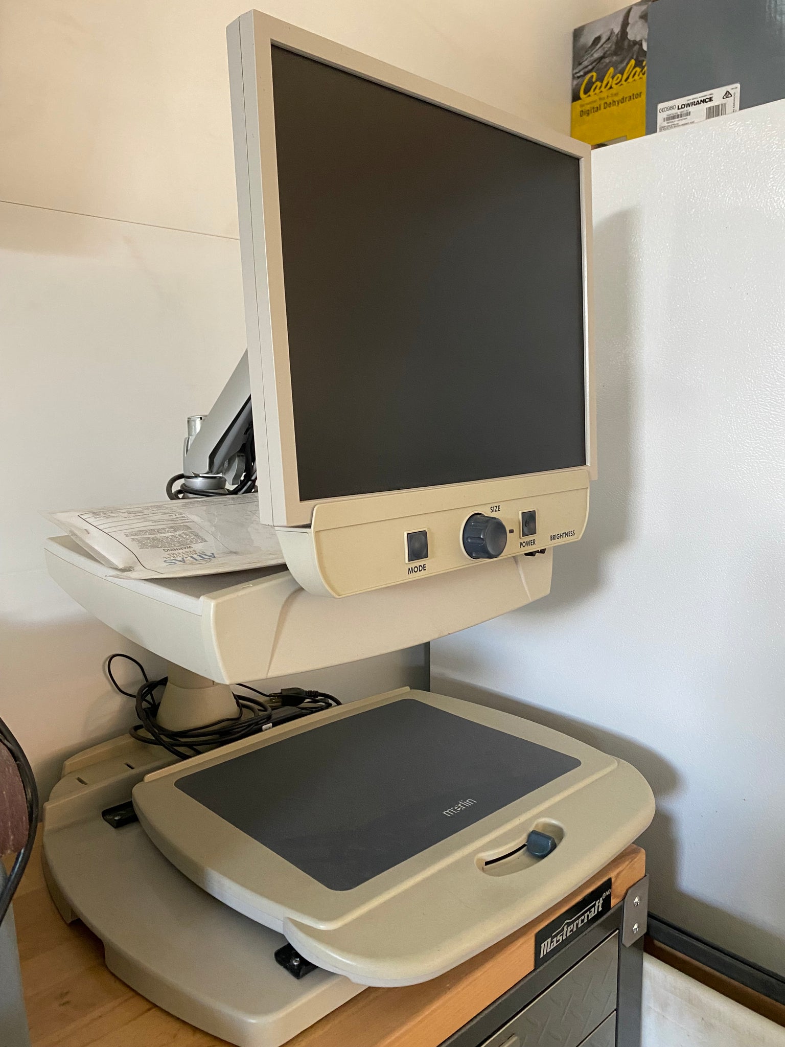 Merlin Vision Aid Magnifier CNIB Market