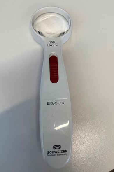 Eschenbach 4x Magnifier with Cover
