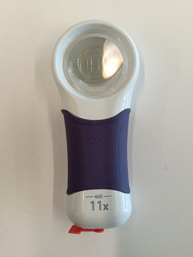 4x Magnifier with Light